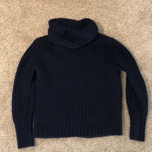 Banana Republic medium navy sweater